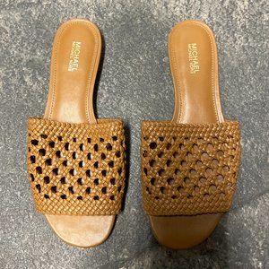 MICHAEL Michael Kors woven flat sandals, NEW size 6.5